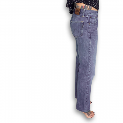 EDWIN 404 STRAIGHT CUT MID RISE JEANS // Zipper fly, ankle length; waist 30 - leg 30