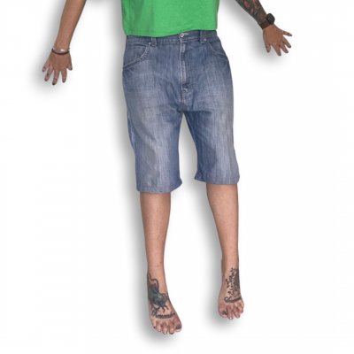 MENS LEVIS 579 BAGGY SHORTS // 34 inch waist