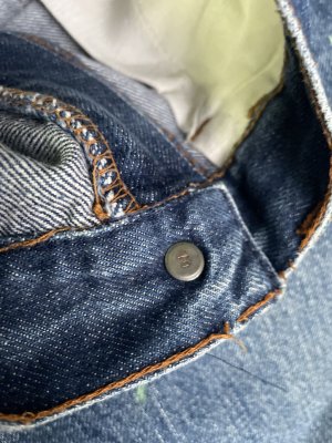 Vintage Levis 1979 646 E Orange Tag