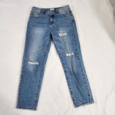 Tobi Women's Distressed Medium Wash Jeans Size 28x26 - GOOD