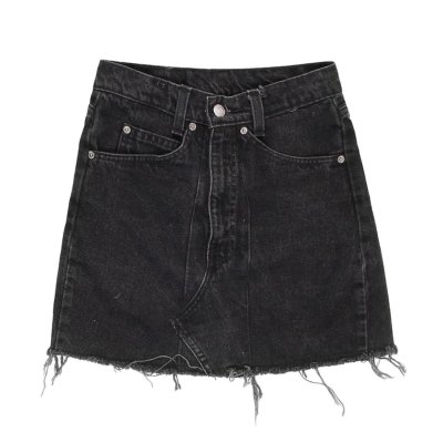 VINTAGE REWORKED LEVI’S DENIM SKIRT